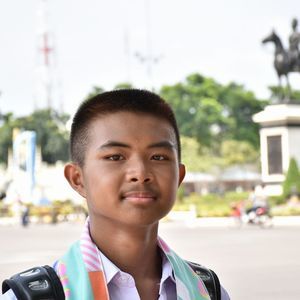 Meet your Posher, Rujiphas